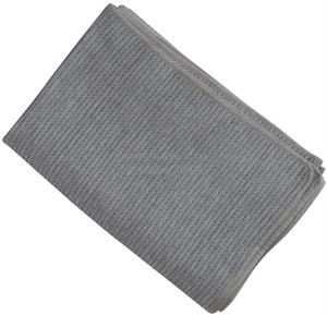 grey quilt